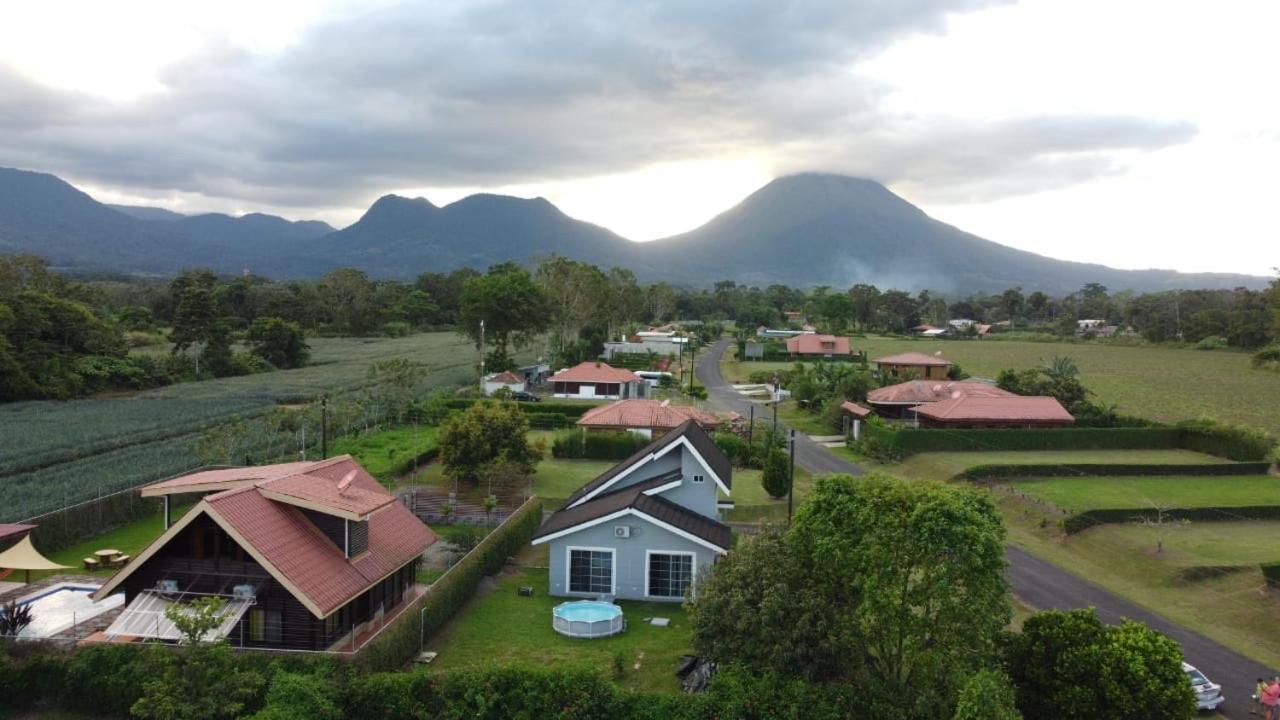 Casa De Rosas Volcan Arenal Ferienhaus